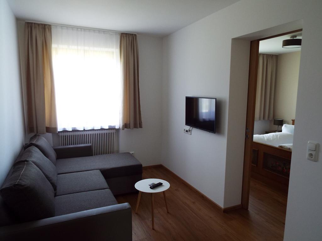 Haus Netzer Anita Apartment Schruns Exterior photo
